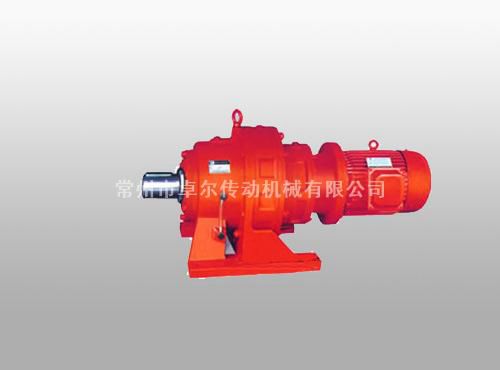 B、X系列擺線(xiàn)針輪減速機(jī)